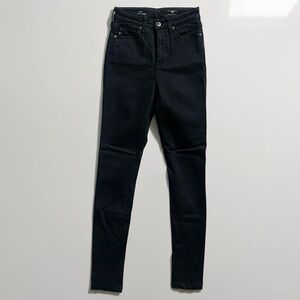 Women's Black Skinny Jeans